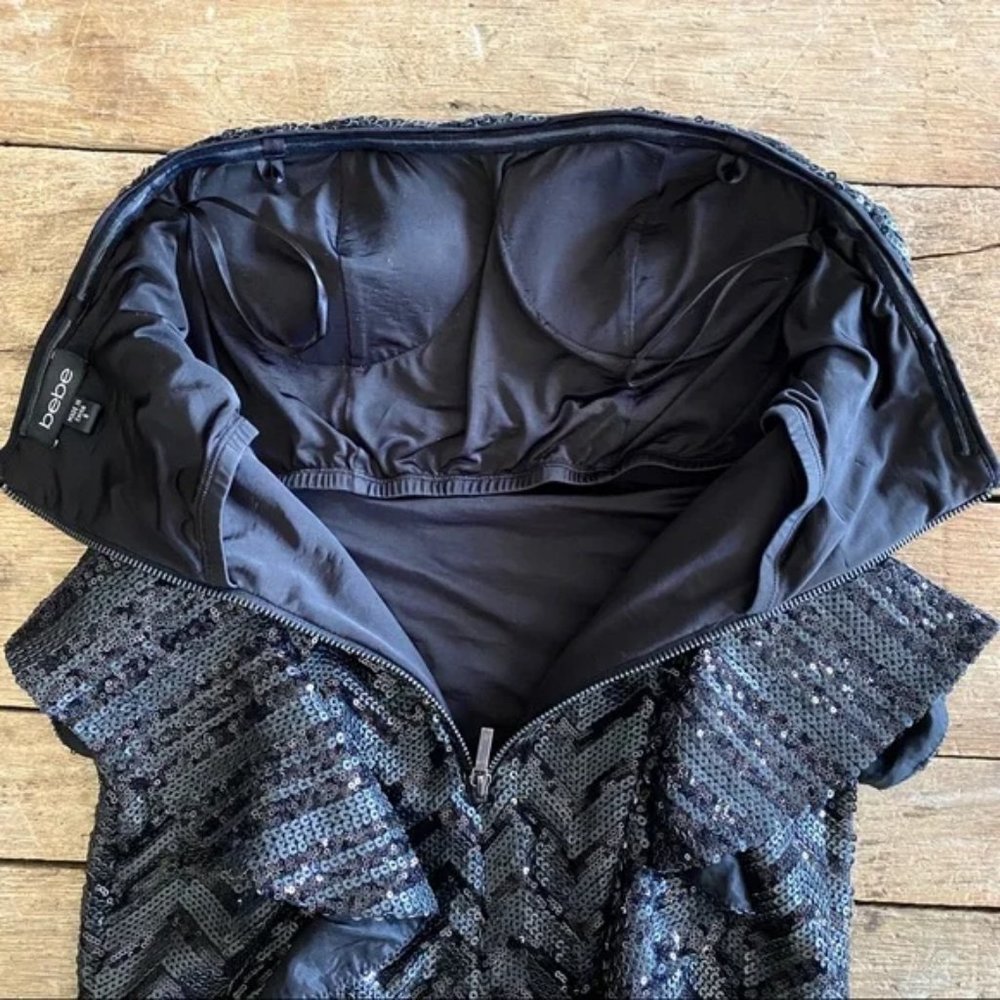 Stunningly Beautiful Vintage Strapless Sequin Dre… - image 6